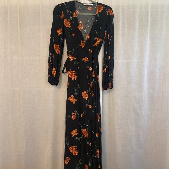 & Other Stories Floral Midi Wrap Dress - Picture 2 of 4